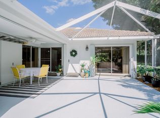 9204 Chapman Oak Ct, Palm Beach Gardens, FL 33410
