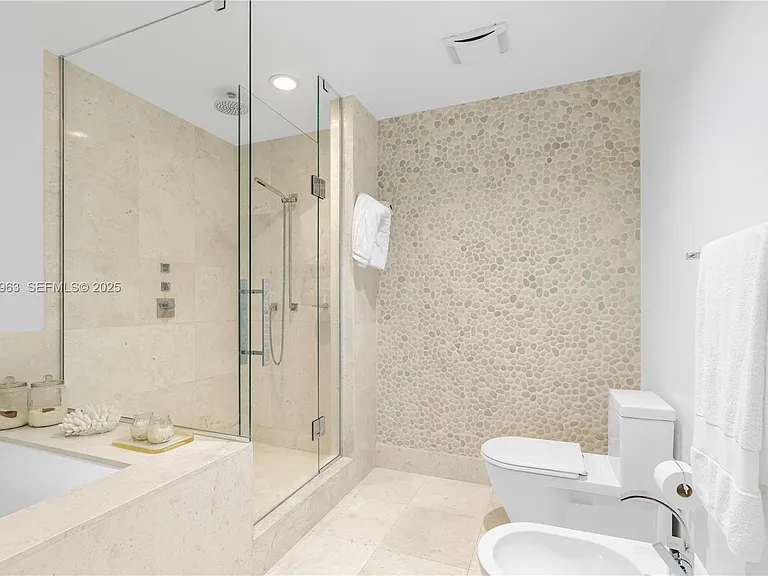 17121 Collins Ave #903 — Photo 17