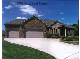 1707 Rust Leaf Ct, Fort Wayne, IN 46845