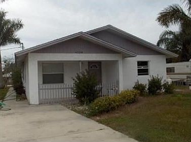 1st image of 4728 Grady Dr