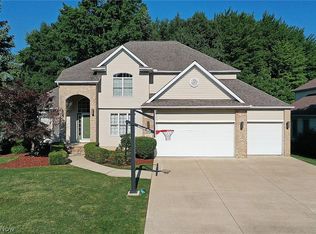 472 Wordsworth Ct, Richmond Heights, OH