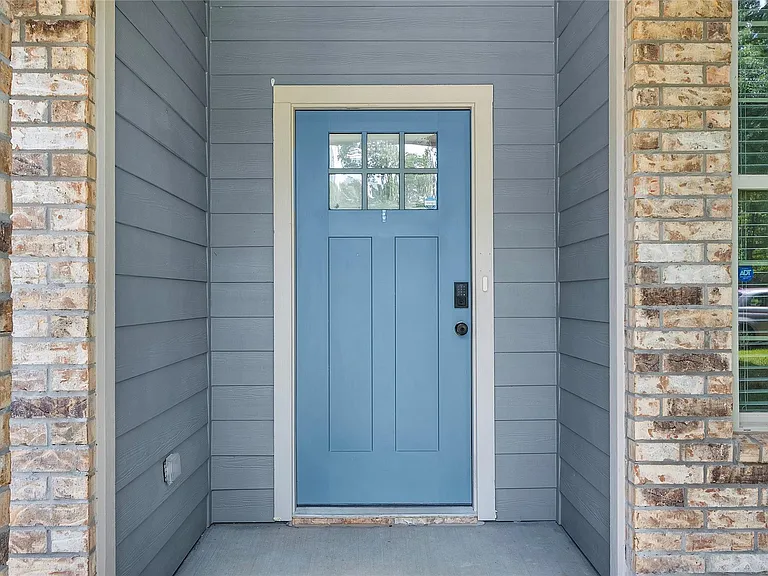 11087 Sutton Pl — Photo 3