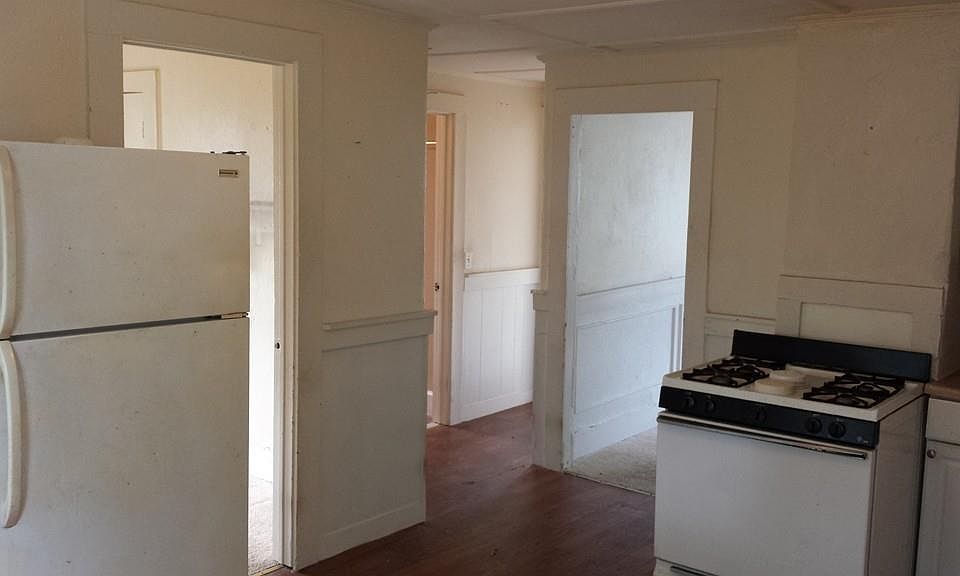 1st image of 189 Standish Ave APT 3S