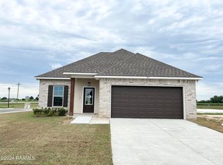 101 Ridley Ln, Youngsville, LA 70592