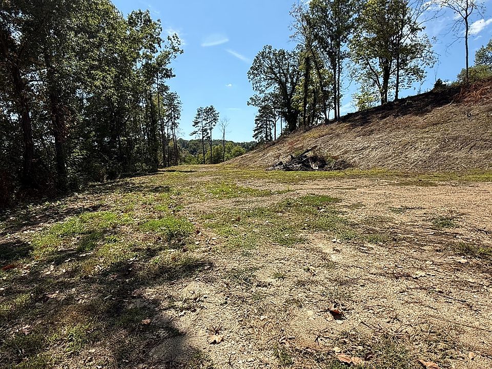 2nd image of 9 Fort Bishop Rd