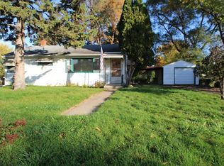 1473 Cope Ave E, Maplewood, MN 55109