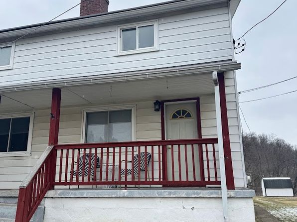 54 Price Rd #B