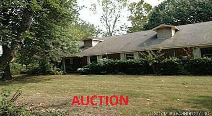 1st image of 726 Valentine Ln