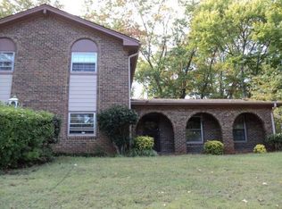 2409 Winshire Dr, Decatur, GA 30035