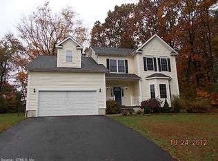 102 Paul St, East Haven, CT 06513