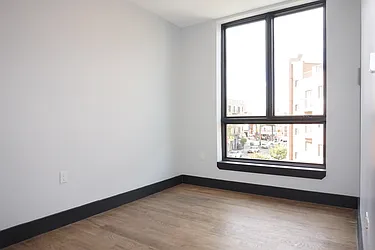 Rented by Rennit Inc.