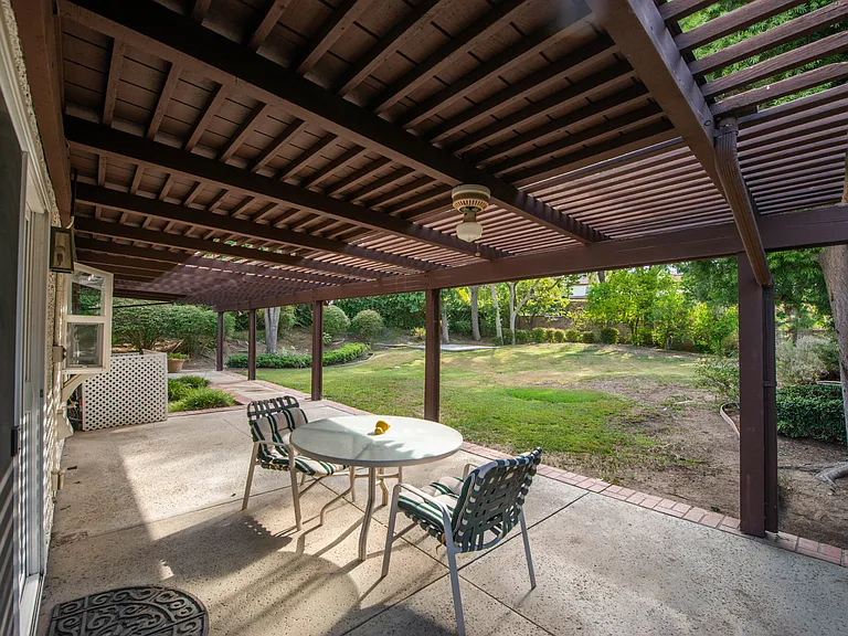 7420 Bernadine Ave — Photo 24