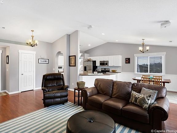 5th image of 2709 NE 164th Ave