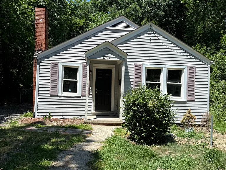 607 Tuscaloosa St — Photo 1