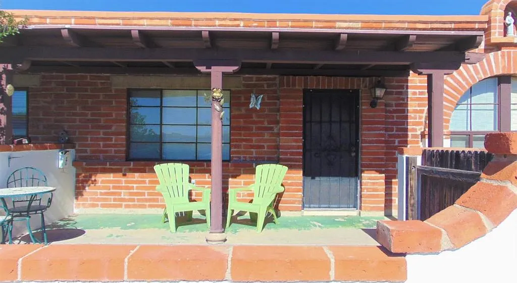 262 S Paseo Cerro Unit B — Photo 2