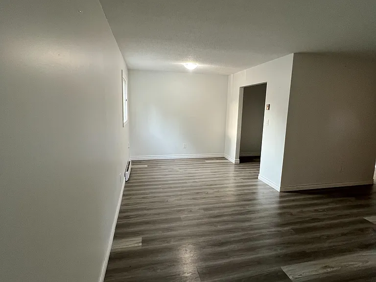 24 Eddy Ave #D — Photo 6
