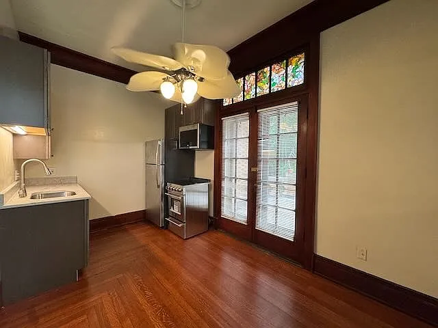 230 Rockdale Ave #6 — Photo 4