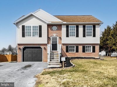 3797 Mountain Shadow Cir, Fayetteville, PA, 17222