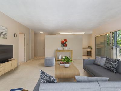 999 Wilder Ave APT 401, Honolulu, HI, 96822