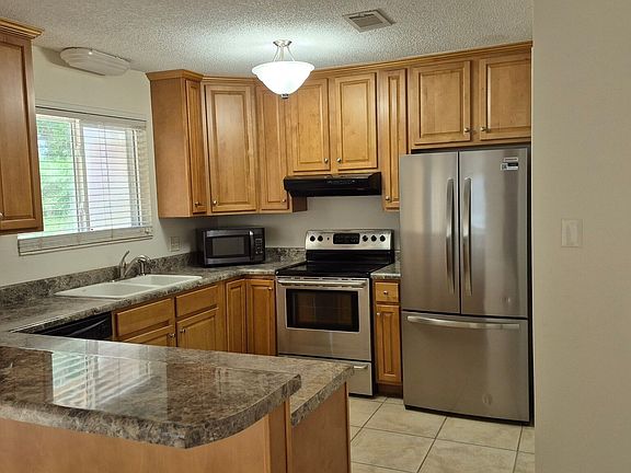 2nd image of 7884 Bay Meadows Dr