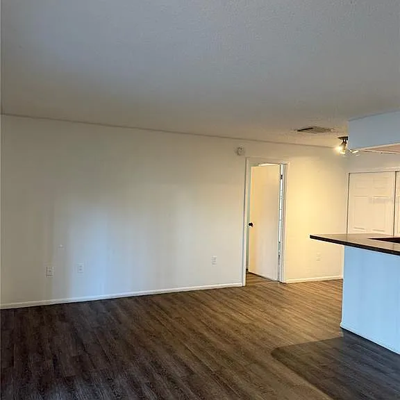 3827 Bay Club Cir #103 — Photo 6