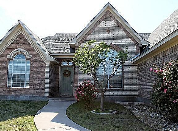 Welcome to 8718  Ranch RD....