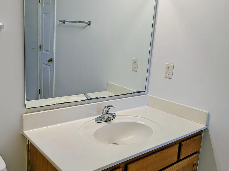 1065 Stoney Falls Blvd — Photo 14