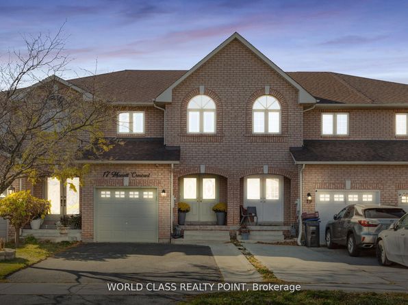 17 Manett Cres E, Brampton, ON L6X 4X4