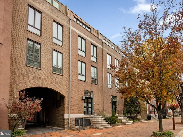 256 S 3rd St, Philadelphia, PA 19106