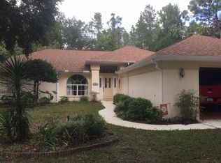 96 Pine St, Homosassa, FL 34446