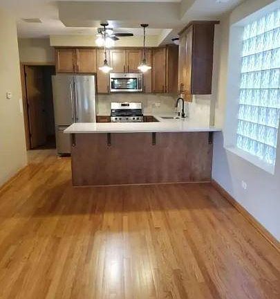 5th image of 2742 N Bosworth Ave #2