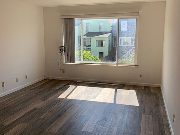 3rd image of 455 7th Ave APT 3