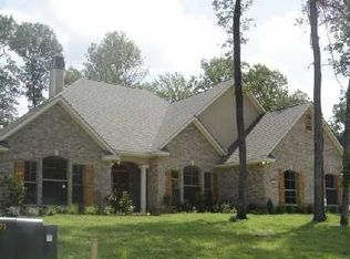1781 Turning Leaf Trl, Haughton, LA 71037