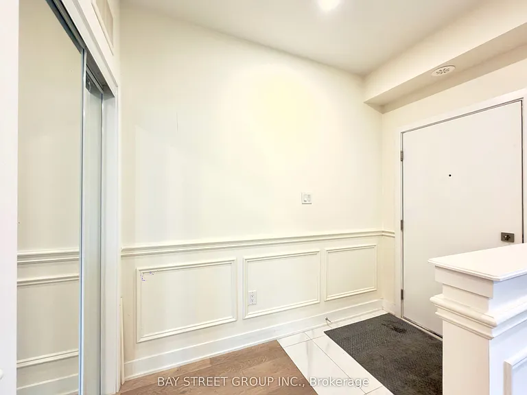 26 William Duncan Rd — Photo 3
