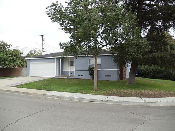 4th image of 350 S Villanova Dr