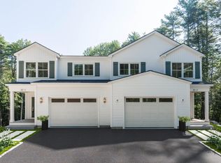 32 Brook Rd #2, Falmouth, ME 04105