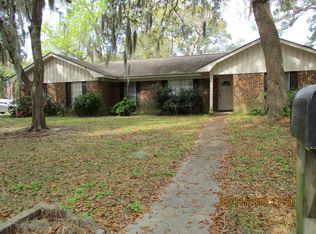 1115 Oakleaf Dr, Savannah, GA 31410