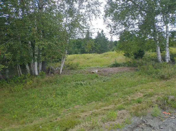 3 Country Club Road, Rangeley, ME 04970
