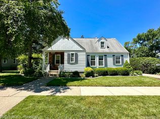 22085 Cyman Ave, Warren, MI 48091