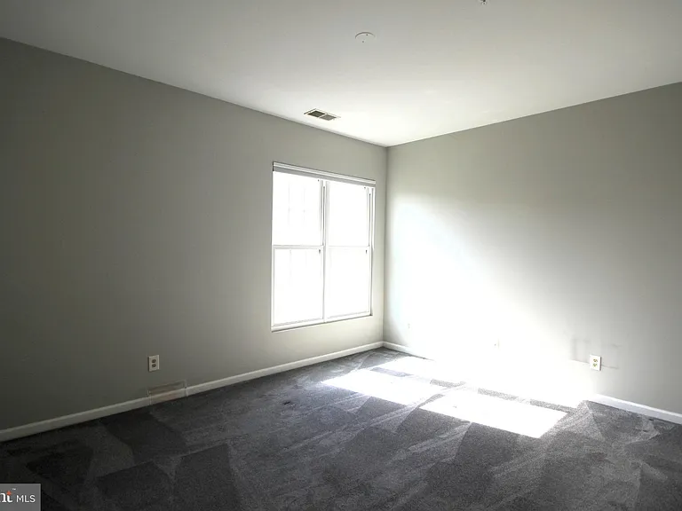 46598 Drysdale Ter #303 — Photo 15