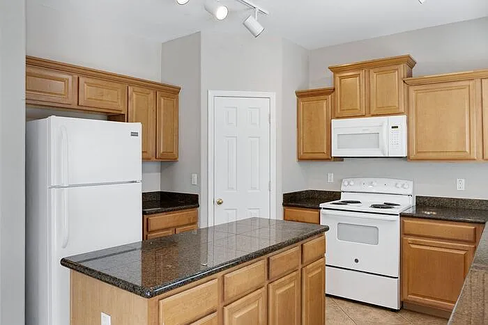 2725 W Jasper Butte Dr — Photo 13