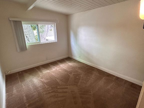 4th image of 301 N Signal St #11