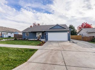 1450 W Tanager Ave, Hayden Lake, ID 83835