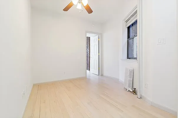 Rented by REAL New York | media 16
