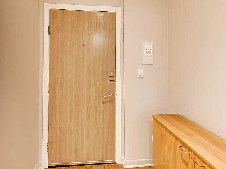 2722 Central St #4S — Photo 22