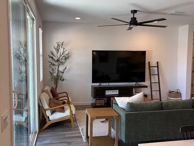 1456 W J Waltz Way — Photo 11