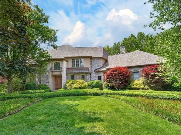 29998 Hilliard Blvd, Westlake, OH 44145