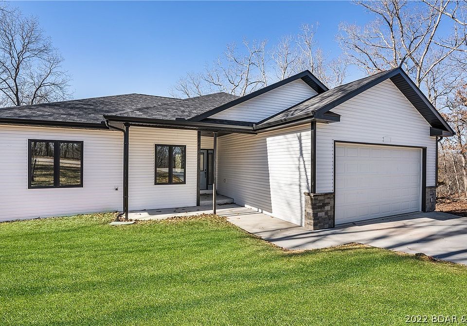 1st image of 237 Cambridge Dr