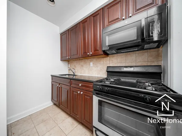 14432 35th Ave APT C25, Flushing, NY 11354