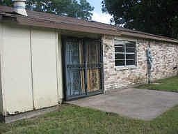 2nd image of 2300 Clearwood Ct